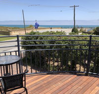Beach House  112 - E Caravan Parks
