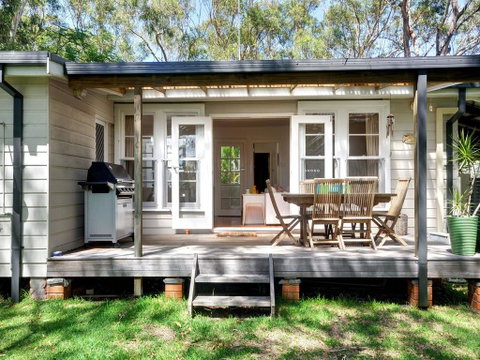 Beach Shack - E Caravan Parks 0
