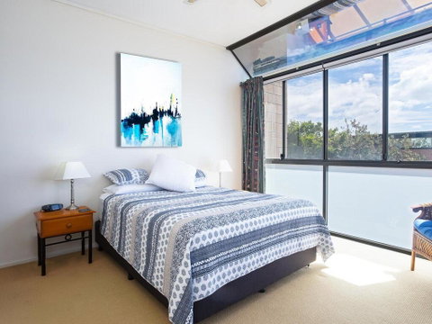 Beach View At One Mile', 8/26 One Mile Close - Infinity Complex Pool & WIFI - E Caravan Parks 3