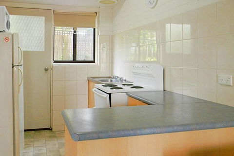 BEACHCOMBER1 - E Caravan Parks 2