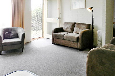 BEACHCOMBER1 - E Caravan Parks 3