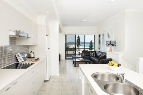 Beachfront 8 - E Caravan Parks 0