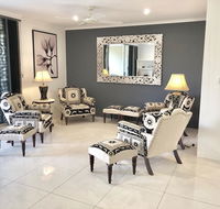 Beachfront Apartment- Paringa - E Caravan Parks