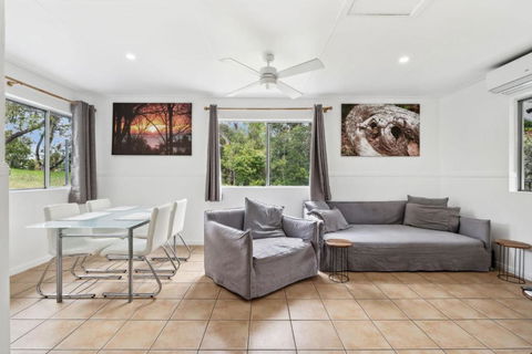 Red Rock Rest - E Caravan Parks 1