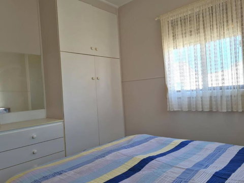 Reel Relaxation - E Caravan Parks 1