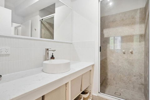 REGL20/11 - Regal In East Perth - E Caravan Parks 3