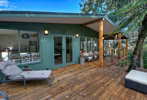 Ribbon Gum Lodge - E Caravan Parks 2