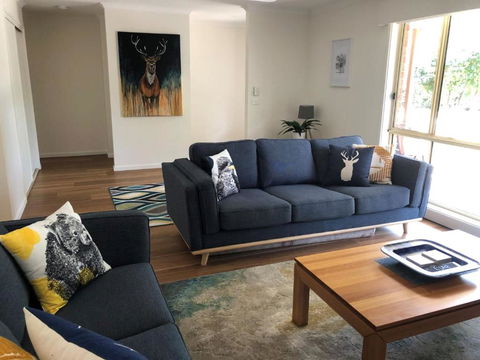 Right In Bright - E Caravan Parks 0