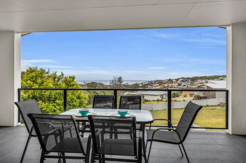 Salty Views - E Caravan Parks 0