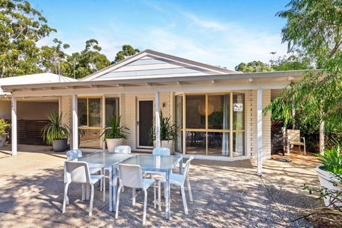 Salt Life - E Caravan Parks 2