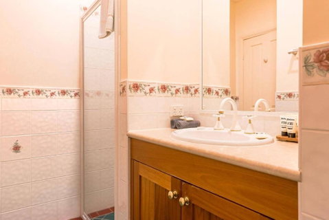 Robyn\'s Nest Lakeside Resort - E Caravan Parks 2