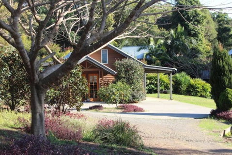 Romantic Lakeview Cottage - E Caravan Parks 0