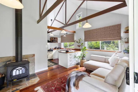 Romantic Lakeview Cottage - E Caravan Parks 3