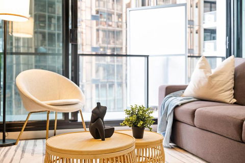 Rooftop Pool 2BR Apt At Marvel Stadium With Free Parking - E Caravan Parks 2