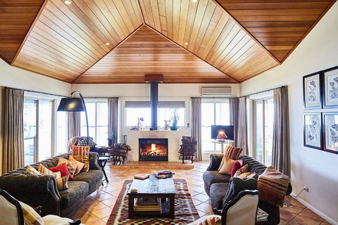 Rosby Guesthouse And Studio - E Caravan Parks 1