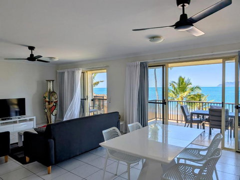 Rose Bay Resort - E Caravan Parks 2