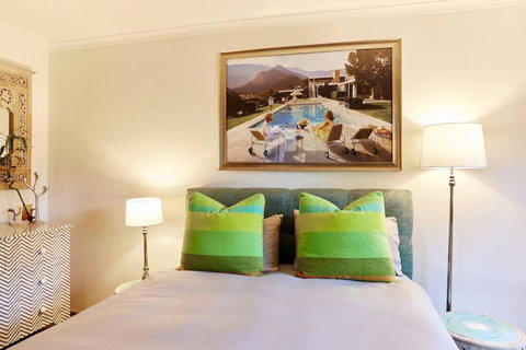 Rose Cottage - Right In Town - E Caravan Parks 0