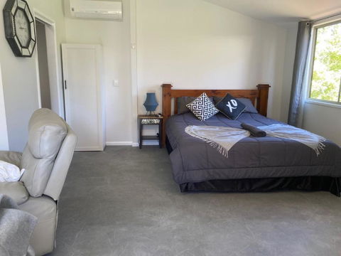 Rosehill Cottage And Bush Retreat - E Caravan Parks 1