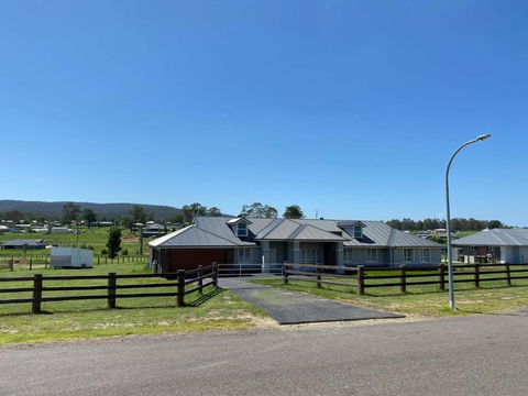 Rosehill Vines - E Caravan Parks 2