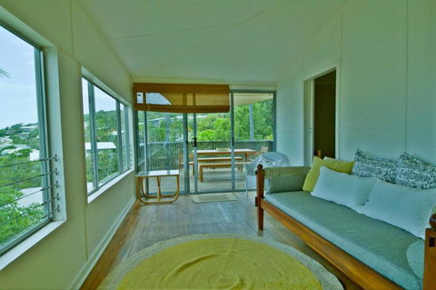 Rosemaree, 24 East Street - E Caravan Parks 3