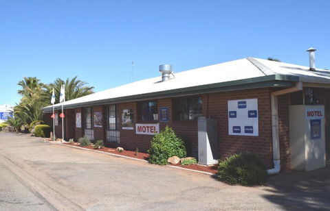Roundhouse Motel - E Caravan Parks 0