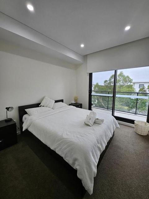 Rouse Hills TownCentre Luxury Accommodation - E Caravan Parks 0
