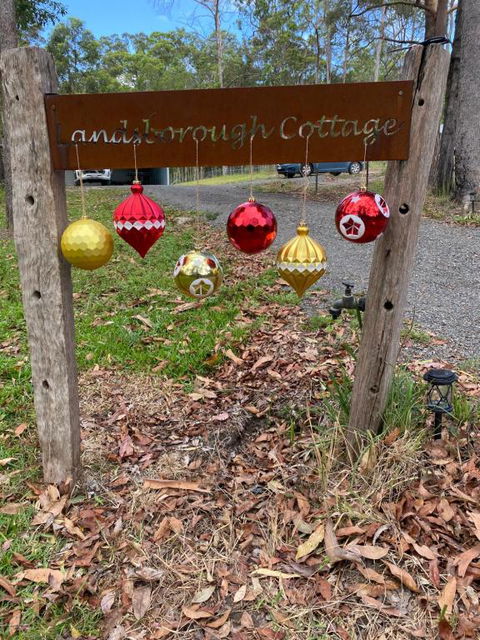 Rural Self Contained 3 Bedroom Cottage On Acreage, - E Caravan Parks 3