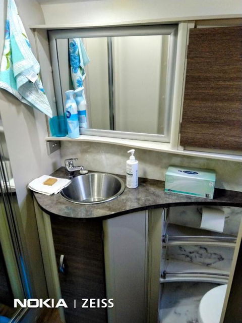 RV Caravan In Rural Setting On Edge Of Town Close To AgQuip - E Caravan Parks 2
