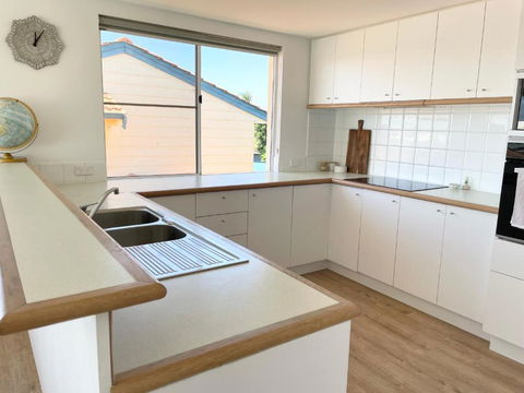Sailors View Kalbarri - E Caravan Parks 2