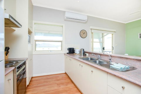 Salt - Aldinga Beach - C21 SouthCoast Holidays - E Caravan Parks 2