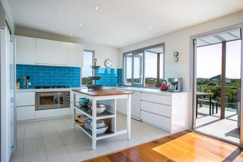 Saltaire - E Caravan Parks 2