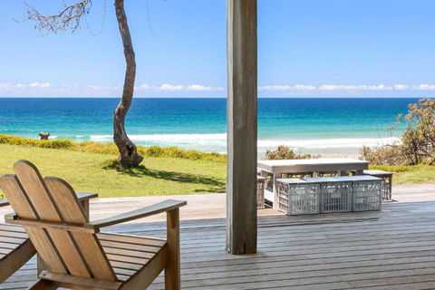 Saltwater Beach House - E Caravan Parks 0