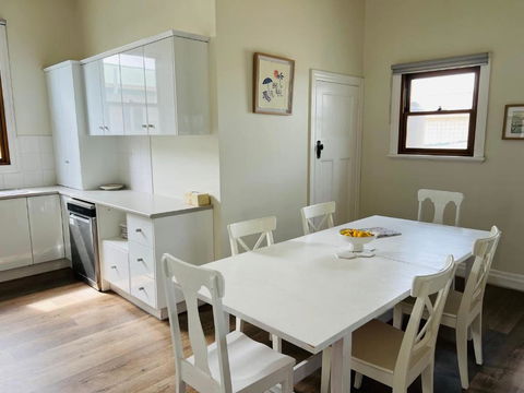 Saltwater Bungalow - WiFi - E Caravan Parks 3