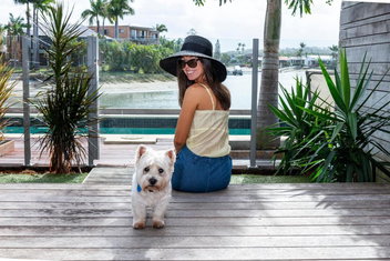 Saltwater Villas - Pet Friendly Accommodation with E Caravan Parks