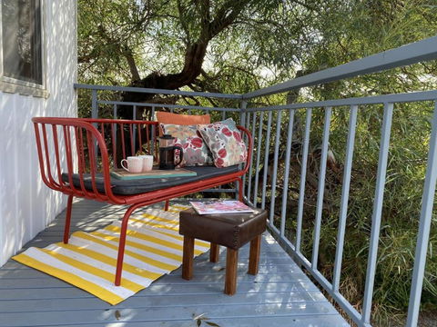 Salty Grape Apartments - E Caravan Parks 2