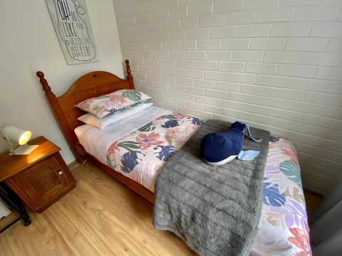 Salty Grape Apartments - E Caravan Parks 3