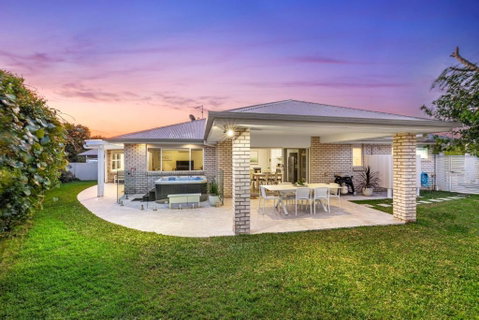 Salty Pause At Bondi House - With Spa And Pet Friendly! - E Caravan Parks 3