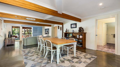 Salty Seaside - E Caravan Parks 1