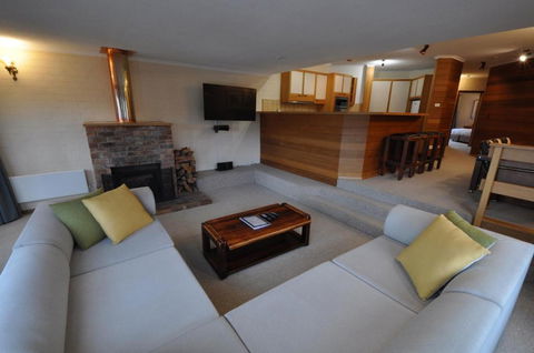 Salzburg Apartments - E Caravan Parks 1