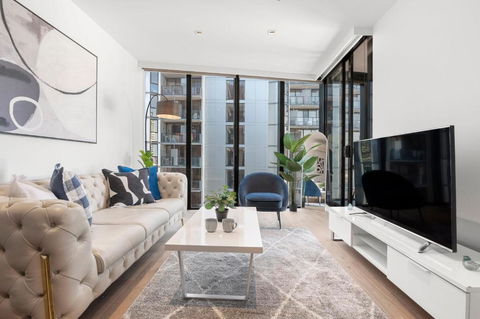 Rooftop Pool Stunning Apt At Marvel Stadium With Free Parking - E Caravan Parks 1