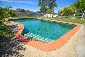 Sandown Heritage Motel with E Caravan Parks
