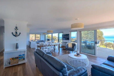 Sandbar Beach House - E Caravan Parks 3