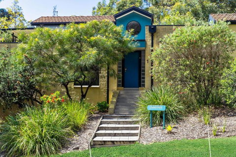 Sandpiper, Hyams Beach - E Caravan Parks 2