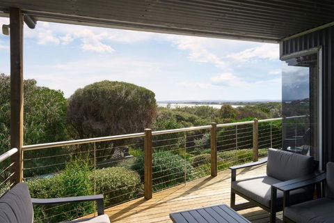 Sandpipers Beach - E Caravan Parks 0