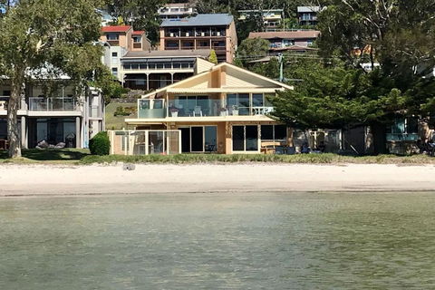 Sandy Beach House Corlette Unit 1 Waterfront WI-FI Aircon - E Caravan Parks 0