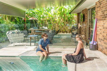 Sandy Dunes Retreat Pet-Friendly Wurtulla Home with E Caravan Parks