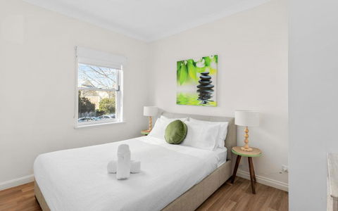 SEA BREEZE @ Smugglers Inn - E Caravan Parks 0