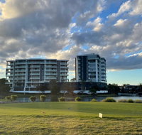 Signature Waterfront Apartments - E Caravan Parks