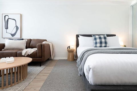 Sweet Escape: Studio With Parking & WiFi - E Caravan Parks 0