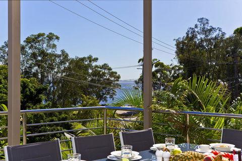 Beachside Haven - Your Perfect Oasis Home - E Caravan Parks 3